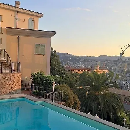 Sleeps 4 Air Con Wifi * La Spezia